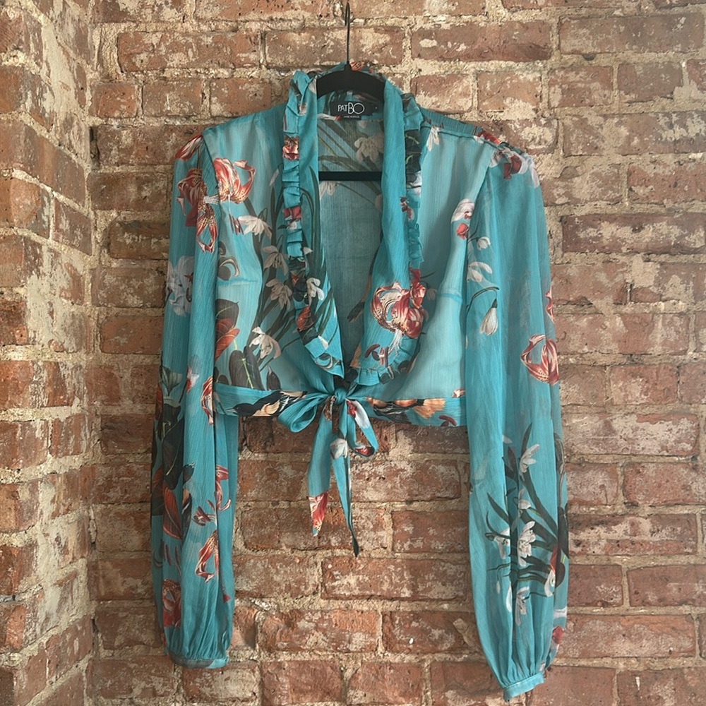 PatBO FLORL PRINT PLUNGE LONG SLEEVE BLOUSE